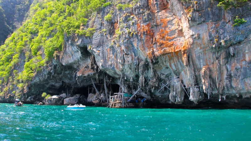 Ko Phi Phi - Tailândia: O que fazer melhores praias hotel passeios férias