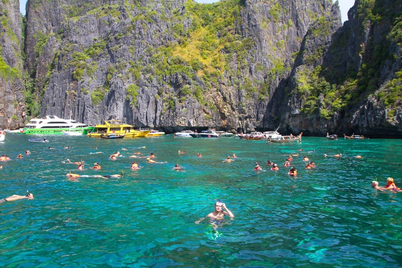 Ko Phi Phi - Tailândia: O que fazer melhores praias hotel passeios férias