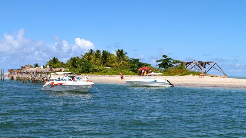 Coroa do Avião Pernambuco praias turismo viagem ilha de Itamaracá
