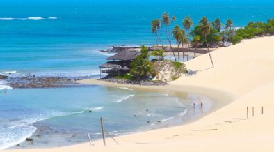 O que fazer na Praia de Ponta Negra - Melhores pontos turísticos (2023)