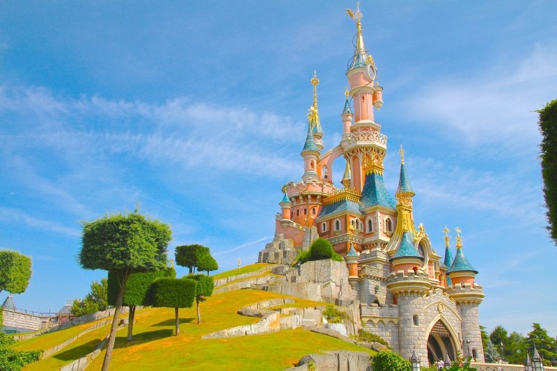 O que fazer na Disneyland Paris - Melhores atrações - Preços e Dicas para visitar a Disneyland Paris - Onde fica a Disneyland Paris - Hotéis na Disneyland
