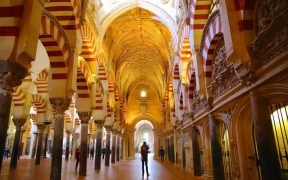 Como visitar a Mesquita de Córdoba - Horários e Preço para visitar a Catedral de Córdoba - História da Mesquita de Córdoba e os Estilos Arquitetônicos